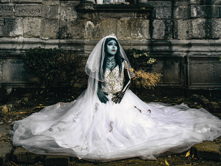 Why Every Southern Town Has a Haunted Bridge, a Broken Bell, and a Lost Bride