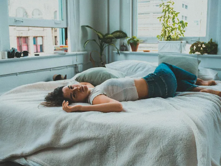 The Rise of the ‘Maybe’ RSVP: How Social Anxiety Is Changing Our Commitment Culture