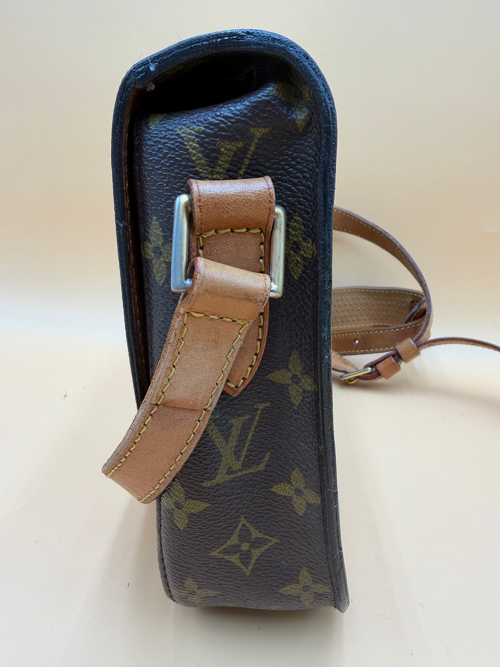Thumbnail: LV Vintage Saint Cloud GM