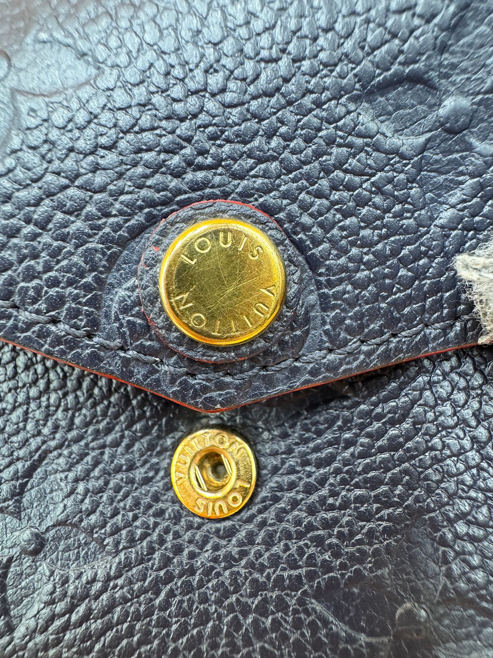 Thumbnail: LV Empreinte Key Pouch in Marine Rouge