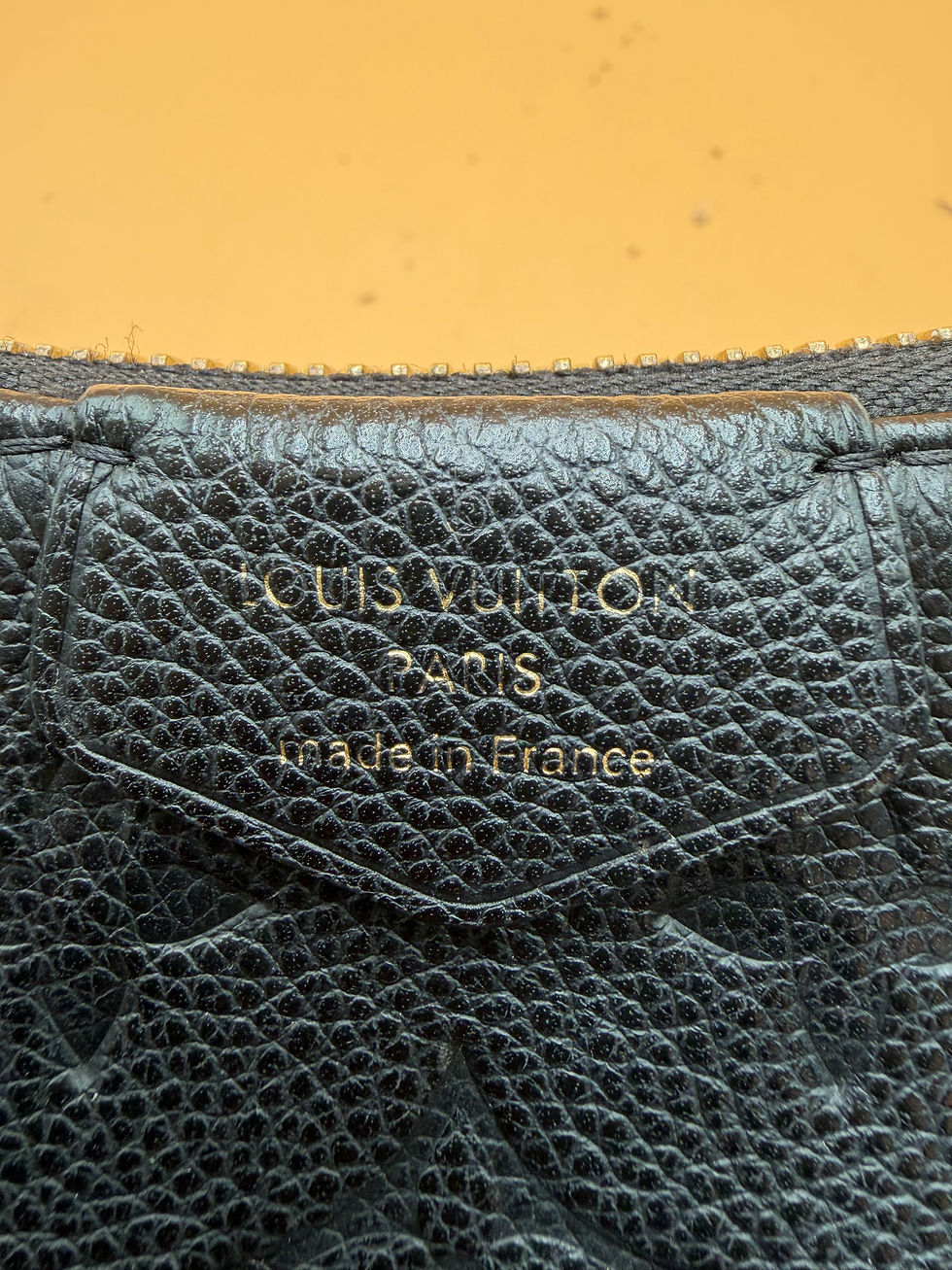 Thumbnail: LV Empreinte Noir Easy Pouch