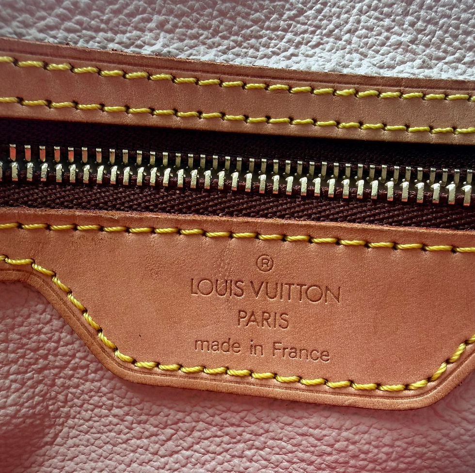 Thumbnail: LV Monogram Bucket GM Shoulder Bag