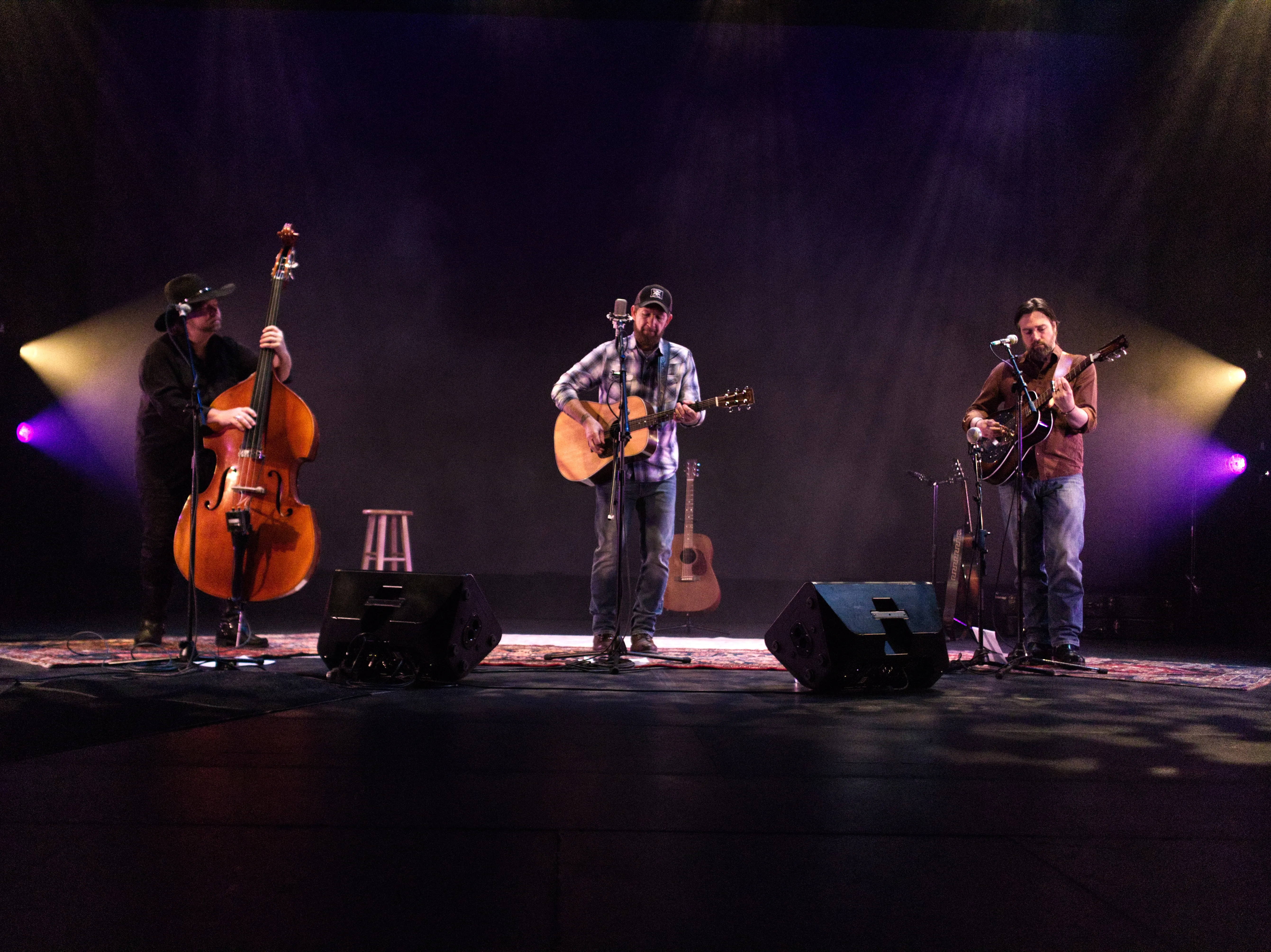 Live Music — MoeDeLL