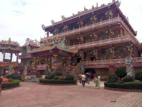 中華神社で金運アップ!!!:ナジャサタイチュ神社