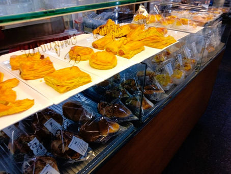 ミニツナピザを買いに!!!:Chomphu Bakery