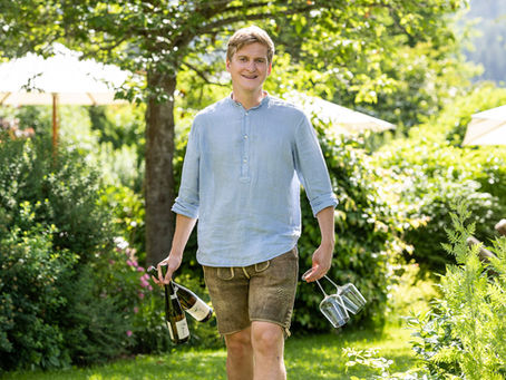 Sommelier Hannes Margreiter in Hotel Böglerhof's Garden