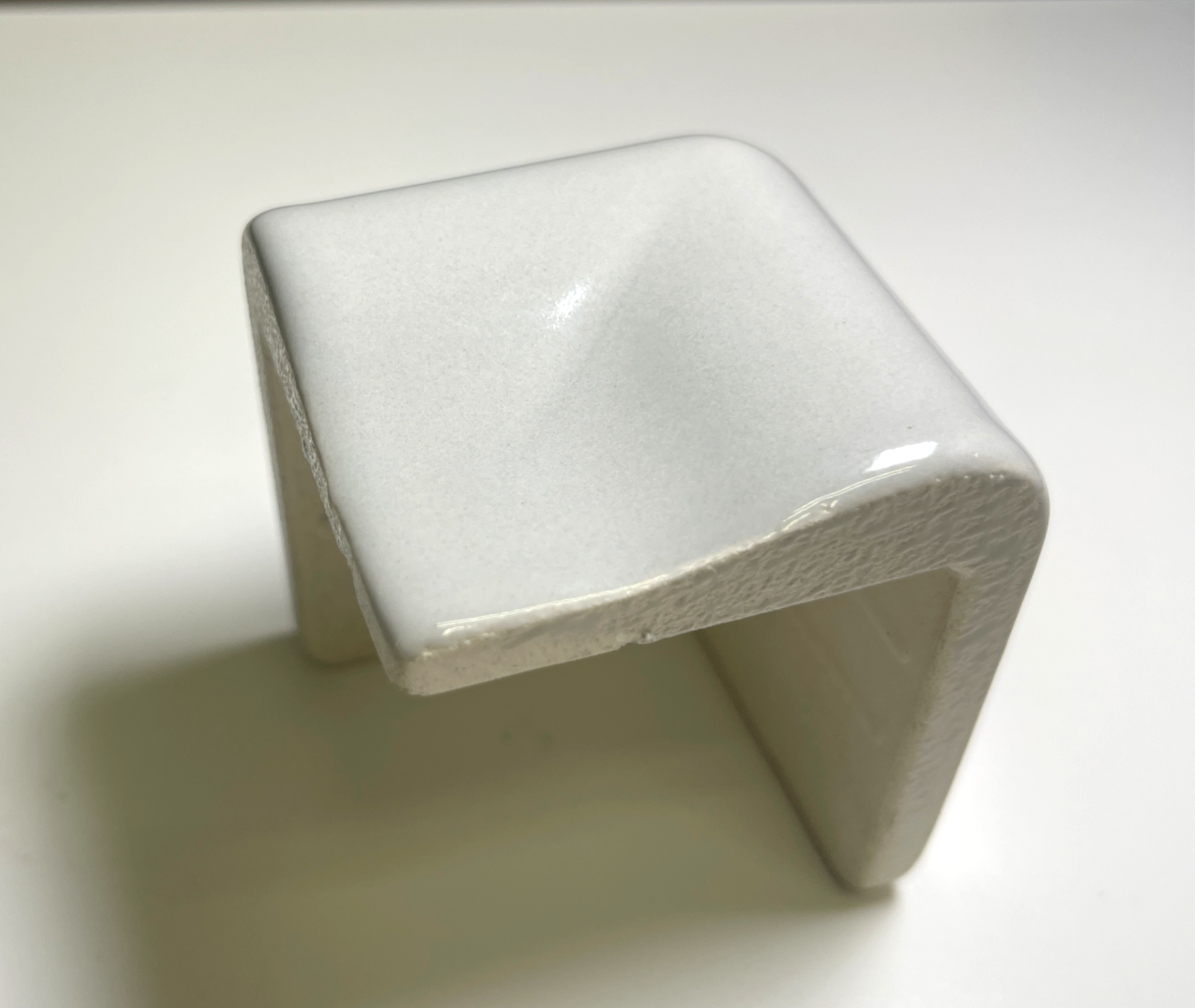 Vintage V-Cap Corner Ceramic Tile Trim Gray Gloss