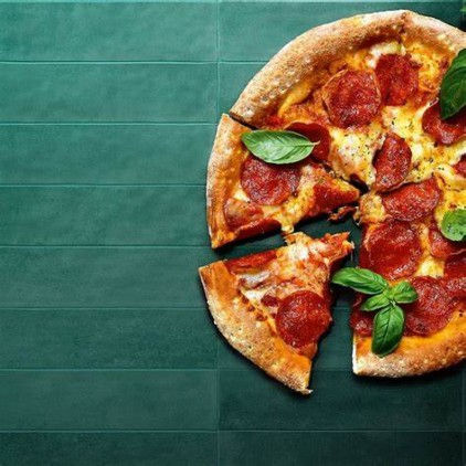 wall tile 3 x 10  green and a large pizza 