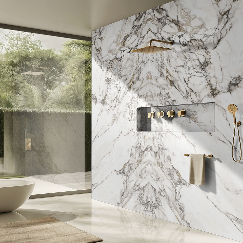 bathroom with marble walls 