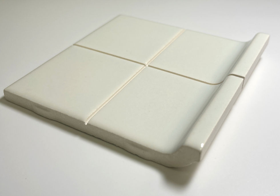 Thumbnail: Vintage Cove Base 4 x 4 Ceramic Tile Trim  A3401 Bone