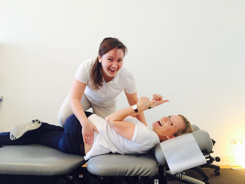 Chiropraktoren unter sich (Anne Messerschmidt & Theresa Wand)