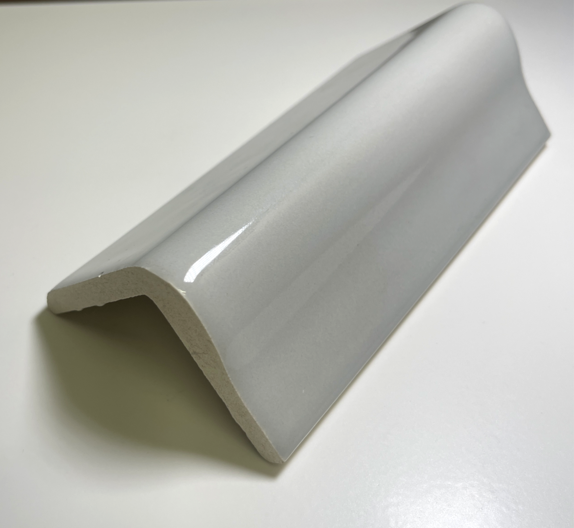 Vintage 6" V-Cap Ceramic Tile Trim Gray Gloss