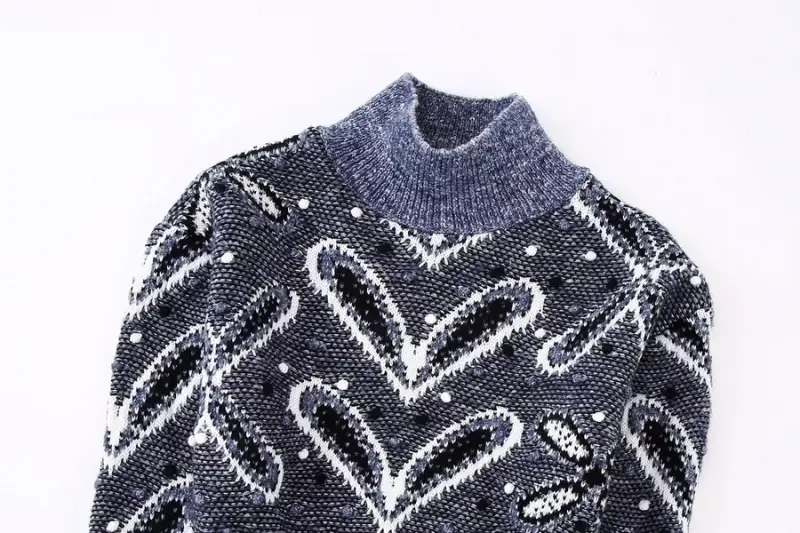 Slight heart exquisite sweater 
