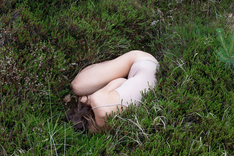 Portrait in der Natur, Frau, physis