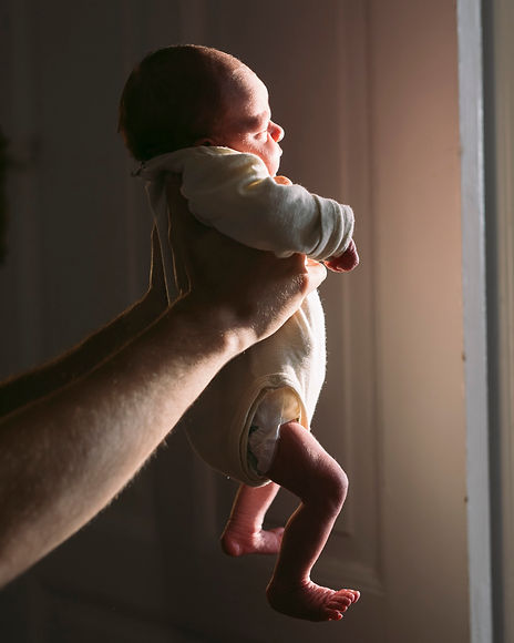 Teresa-Pistorius-Like-the-Waves-Appear-and-Disappear-and-Appear-Again-Matrescence-Muttertä