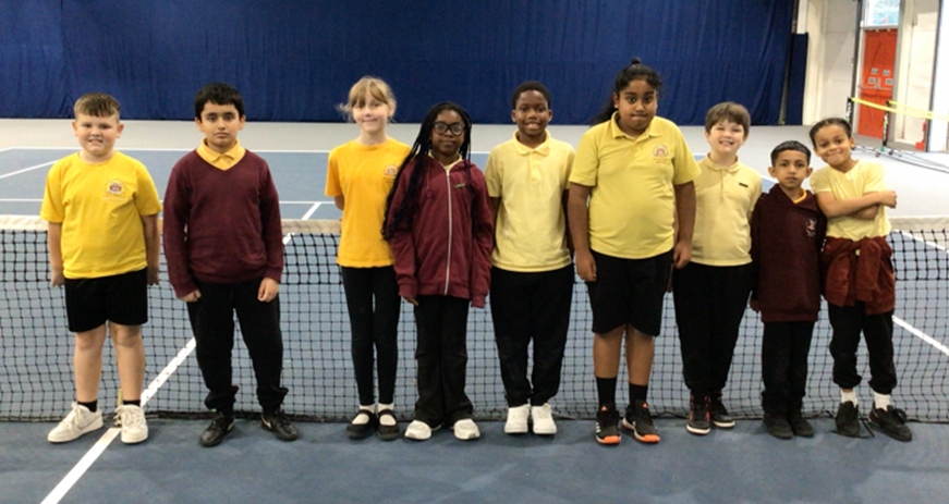 Play Leaders in Action!