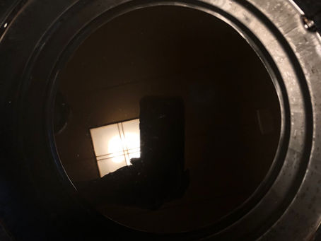 黒い液体・・・