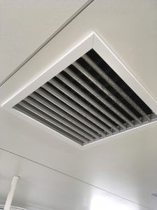 厨房清掃 換気口清掃 ほこり