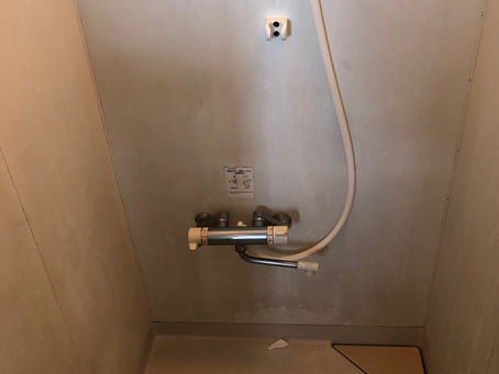 シャワー室清掃