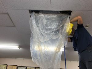 業務用エアコン分解洗浄