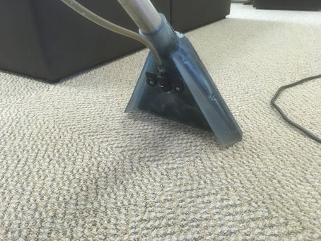 今日は何の日?? 4/18