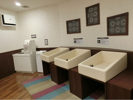 おむつ交換台でノロウイルス感染!!