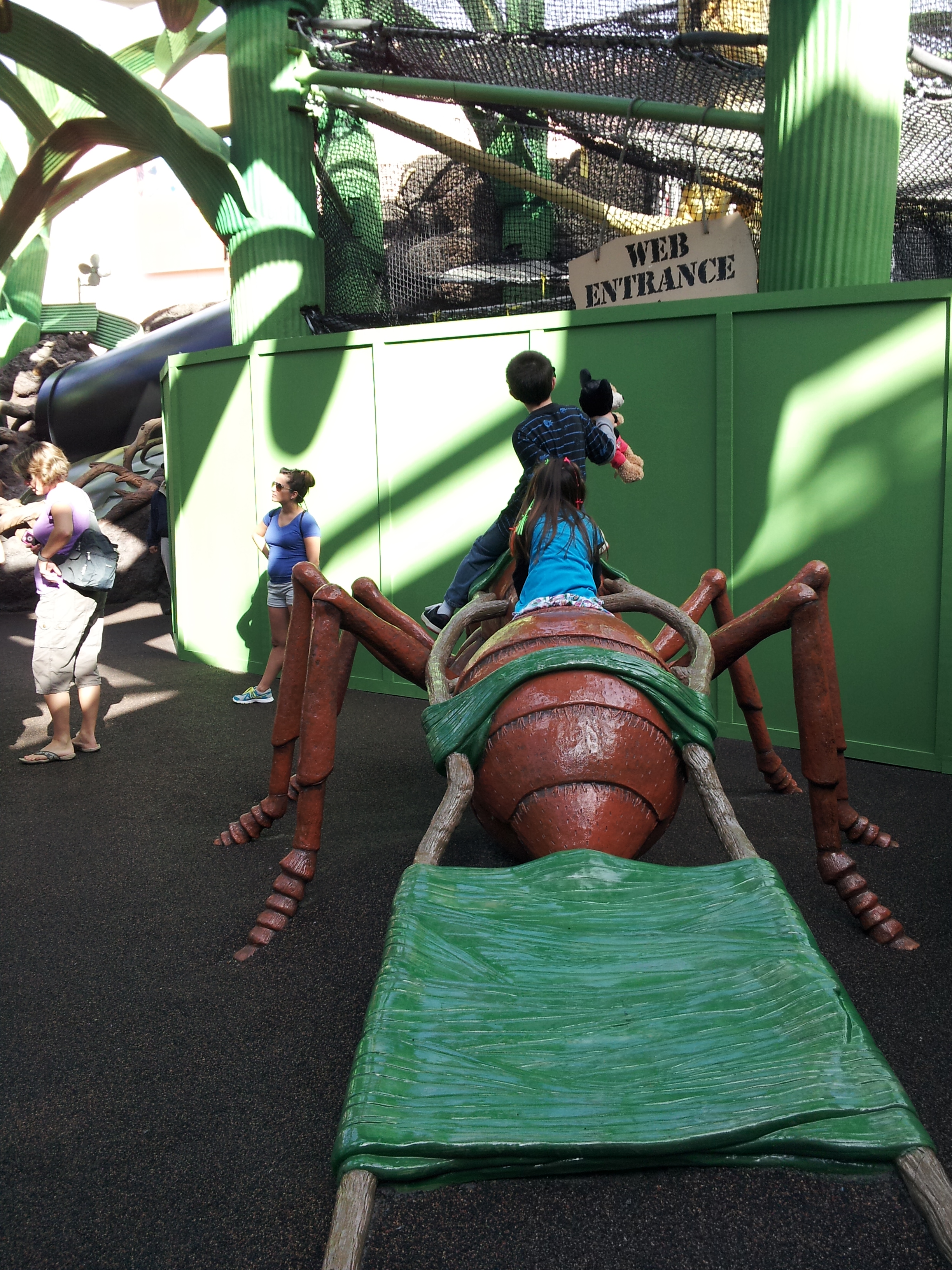 Honey, I Shrunk the Kids Movie Set Adventure Extinct Disney