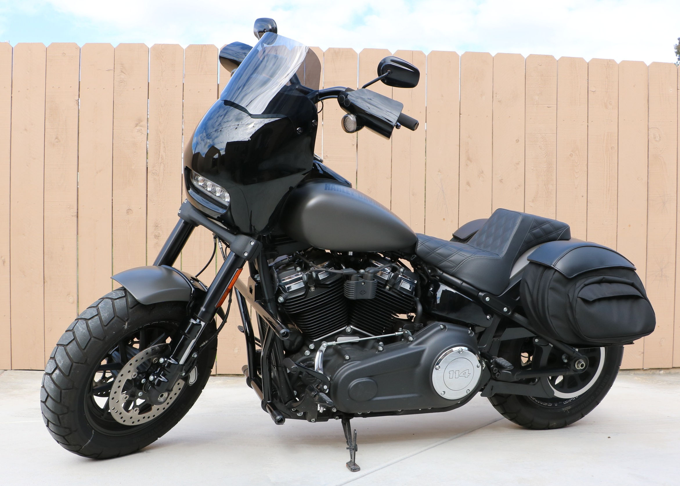 DOUGZ M8 Fatbob 'Bullit' fairing