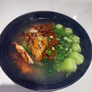 T1 B.B.Q CHICKEN NOODLE SOUP / 烤鸡汤面