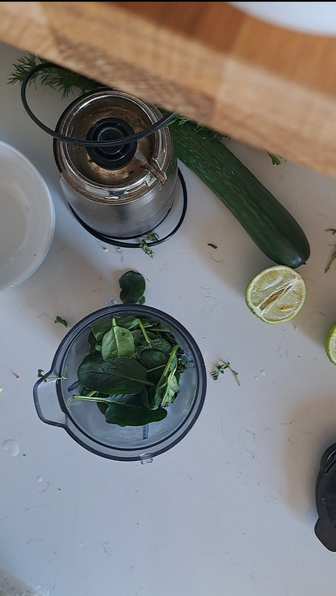 bajecznie zielona sałatka na ciepło