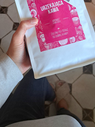 urzekająca kawa