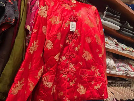 Why Are There So Many Chinese Burial Garments in Vintage Stores Overseas?