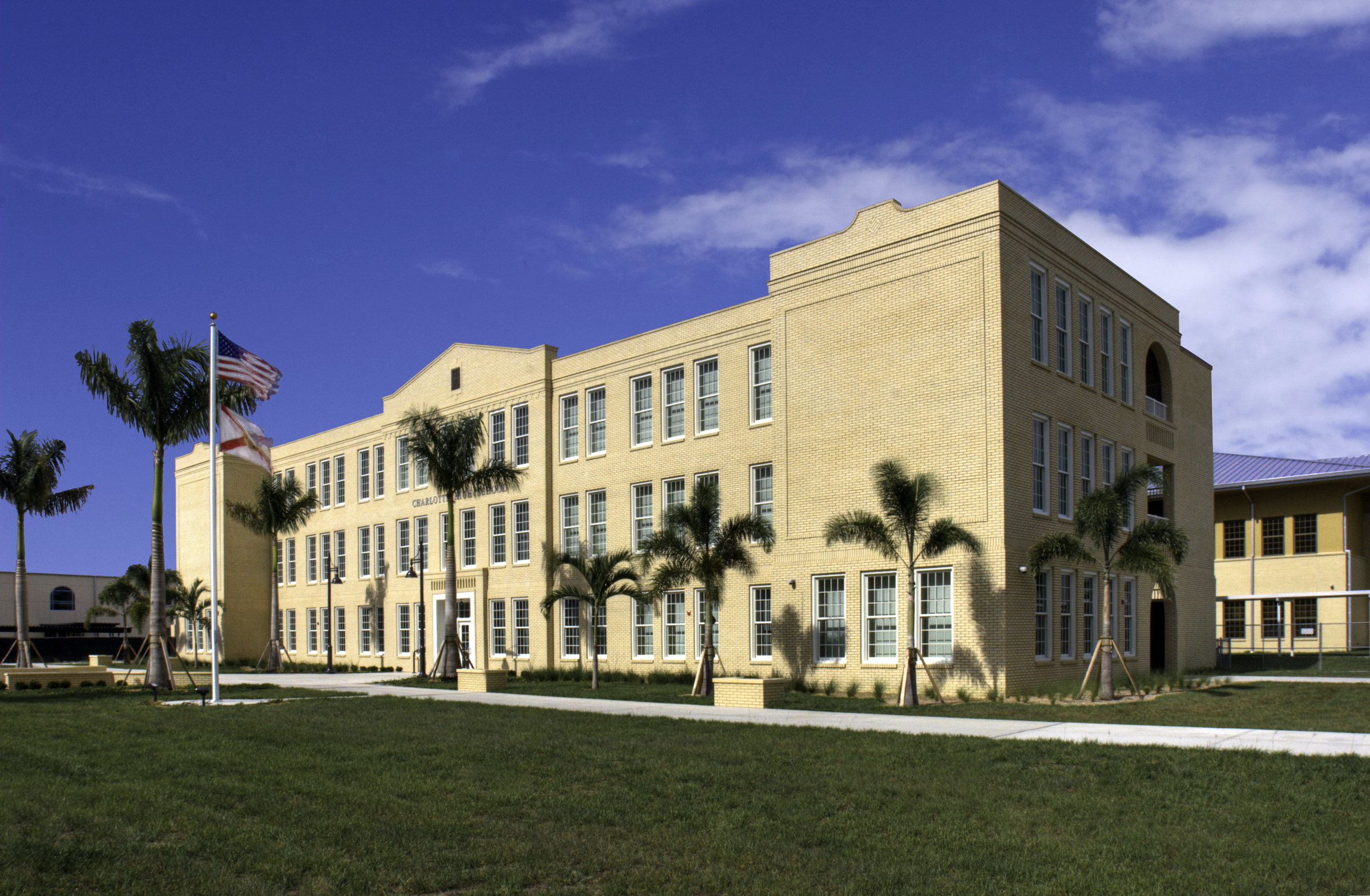 high schools in charlotte