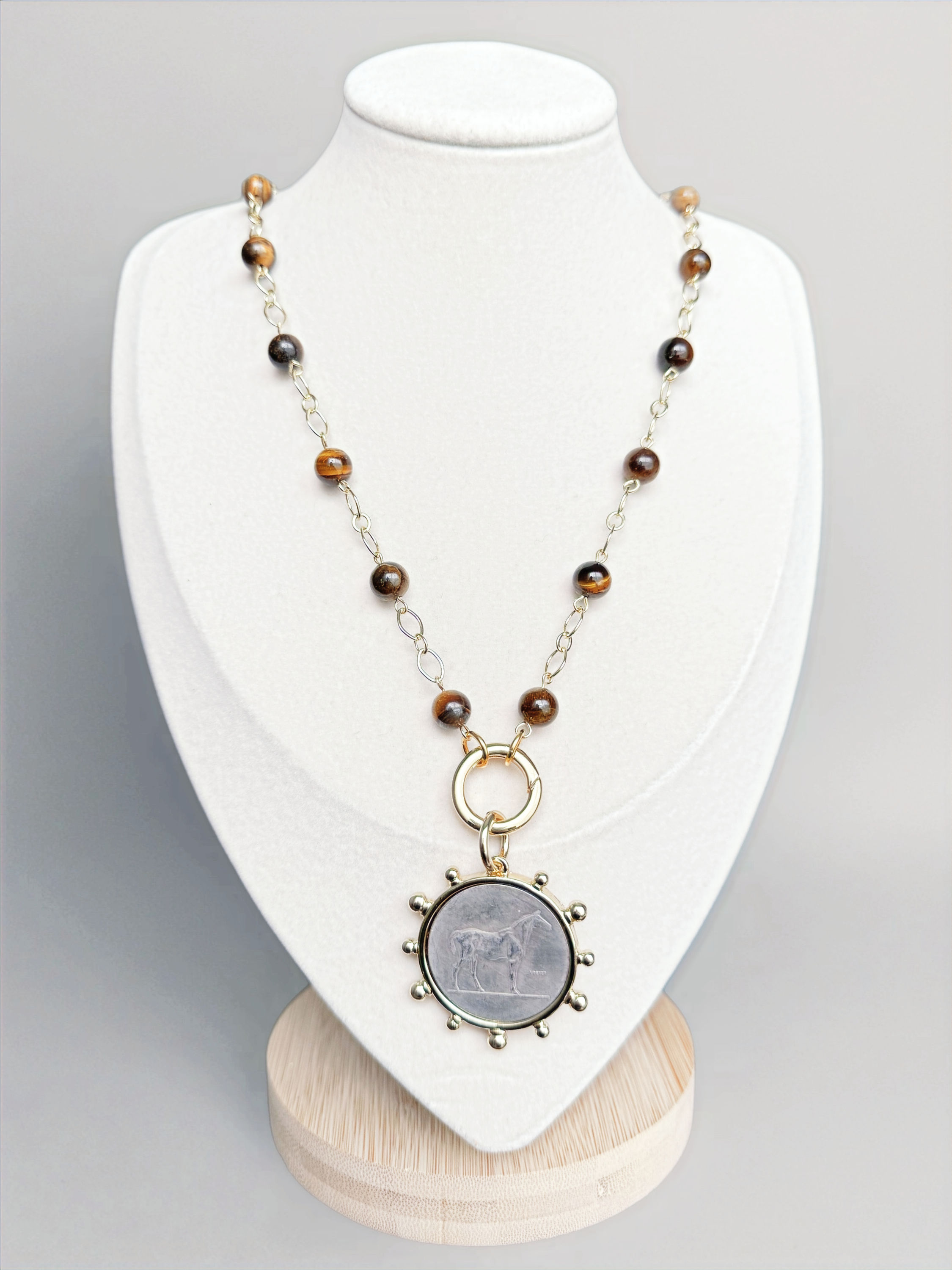 Souverain Équestre — Tiger Eye Coin Pendant Necklace