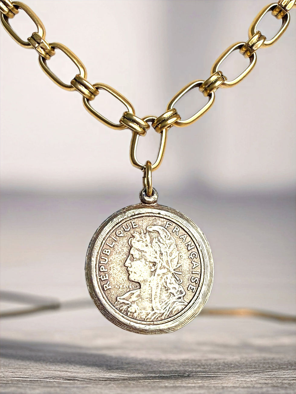 Maison de Bijoux – République Héritage Necklace