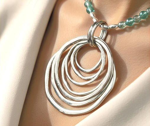 jewelry-ai-highres-1779743661375_edited.jpg