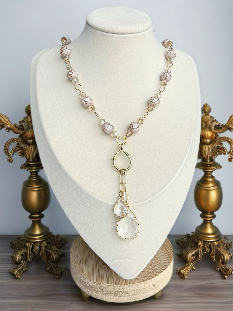Maison de Bijoux – Lumière Champagne Necklace