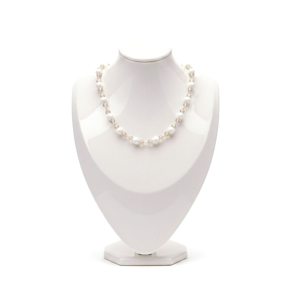 Atelier Héritage - Vintage Miriam Haskell Milk Glass Necklace