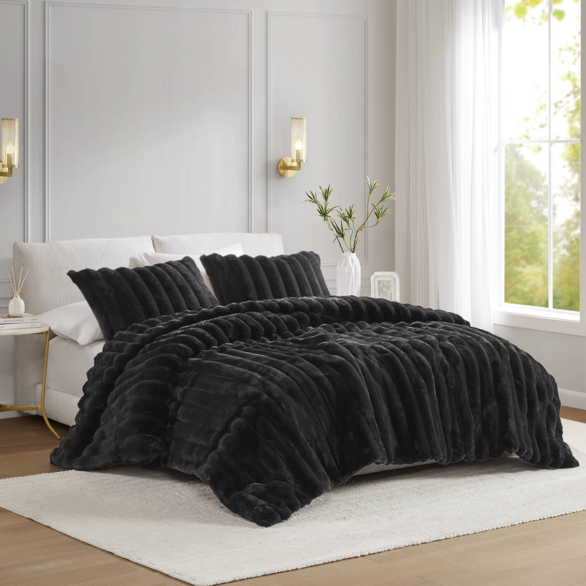 3 PCS King soft Faux Fur Ribbed Comforter Set Black