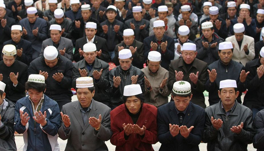 2 Things You Should Know About the Chinese Muslim Minority