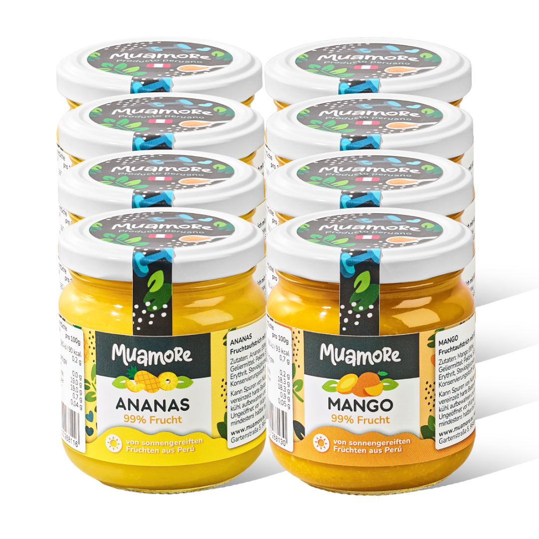 Beispielhaftes 8er-Paket mit acht Gläsern Fruchtaufstrich der Marke Muamore in den Geschmacksrichtungen Ananas und Mango.