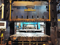 1000 ton Danly QDC