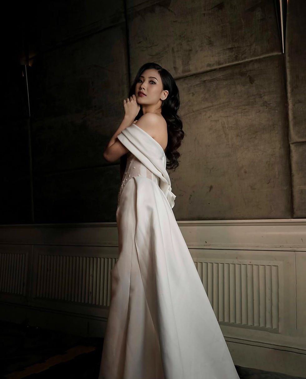 ADIELLA GRWE Bridal Runway