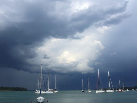 “Lightning Safety for Yachts in Tropical Waters”