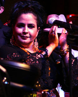 Yenisel-Valdes-Fuentes-Cuban Vocals