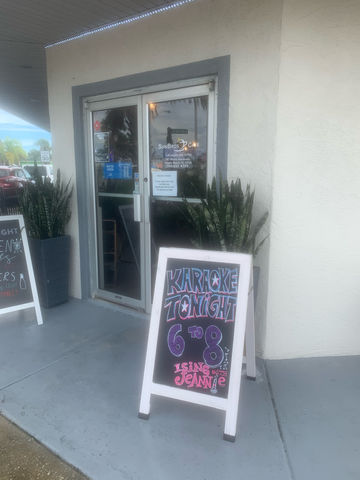 I Sing With Jeannie Sign