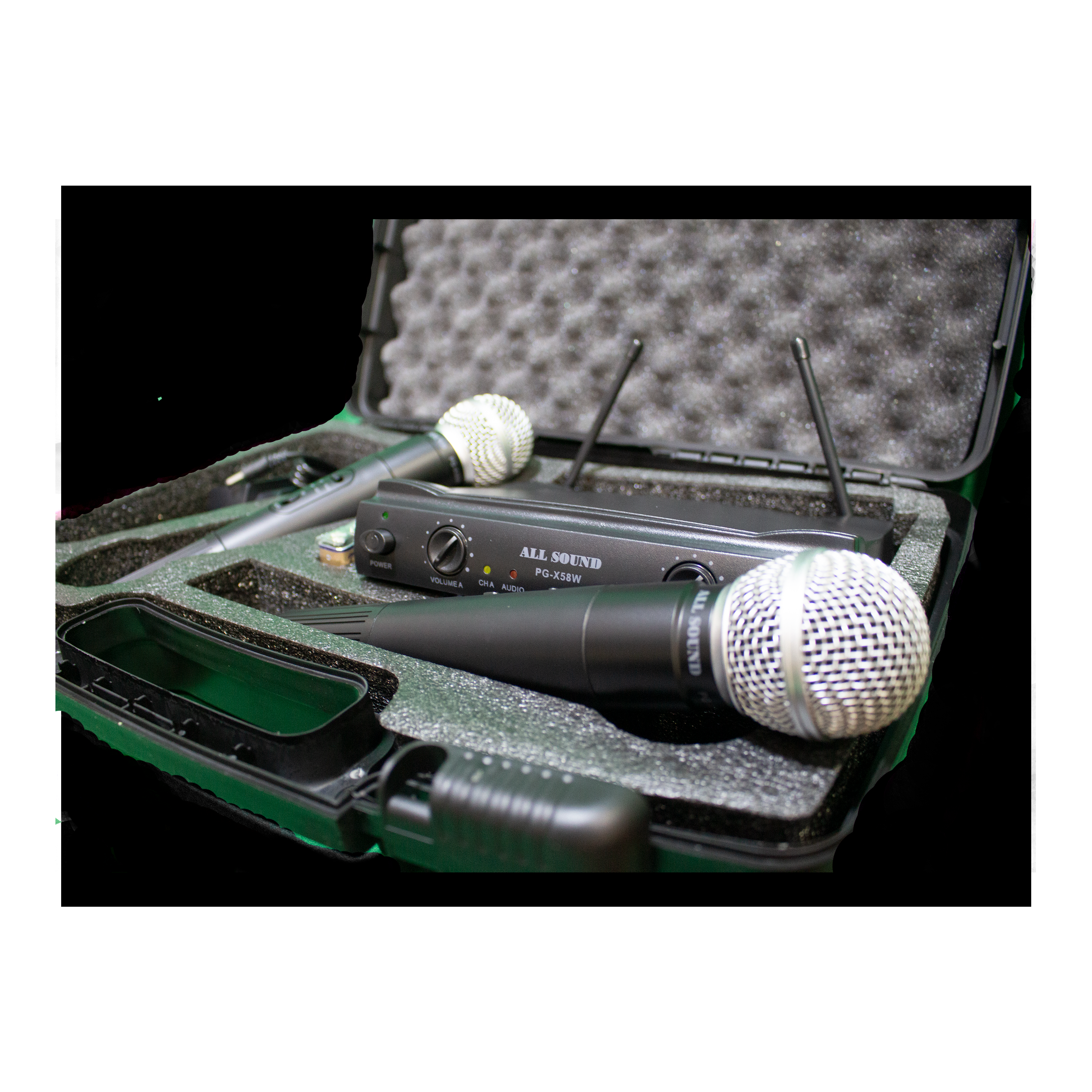 MICROFONO INALAMBRICO UHF DOBLE MANO 50MTR CON MALETIN ALL SOUND PGLX83