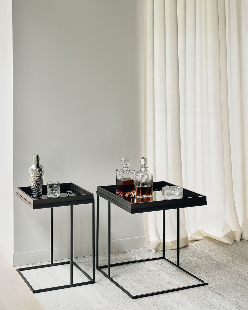 Miniature : Table d'appoint à plateau