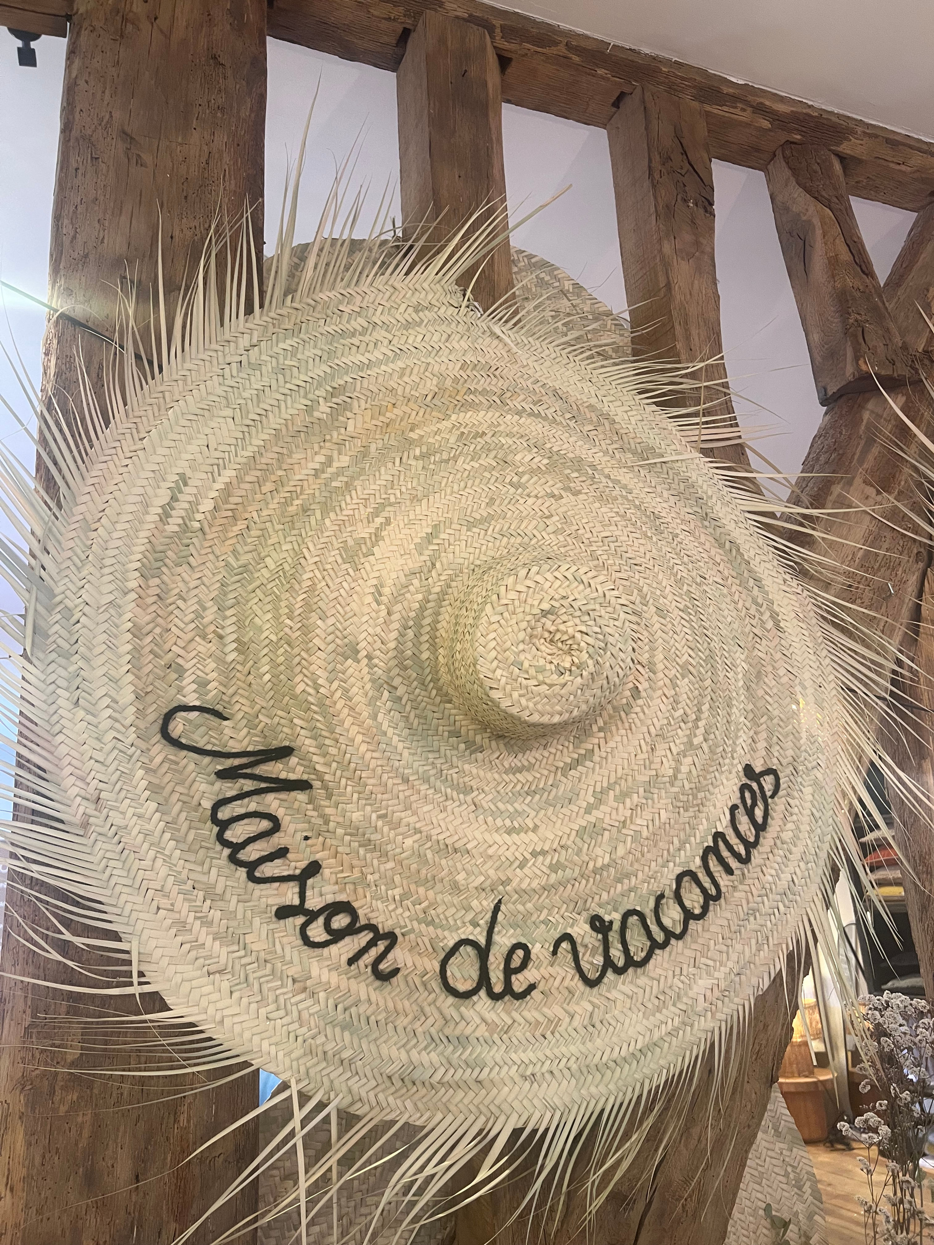 Chapeau de paille à messages