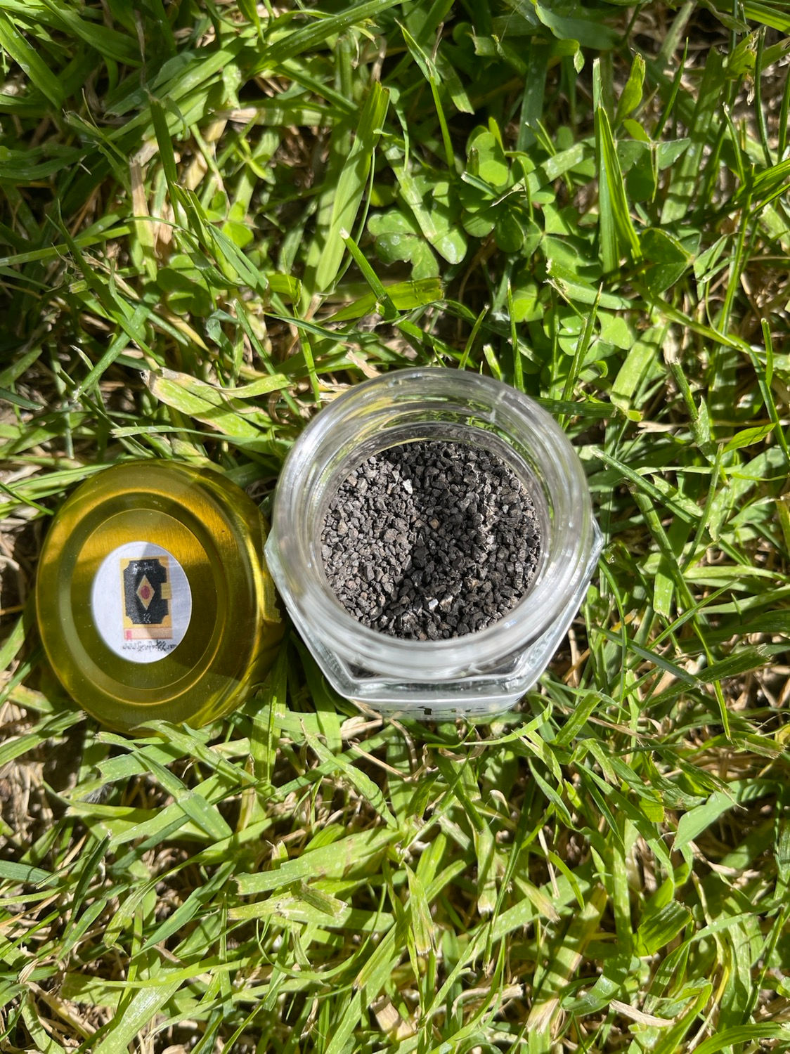 Natural Iron Oxide - Magnetic Sand